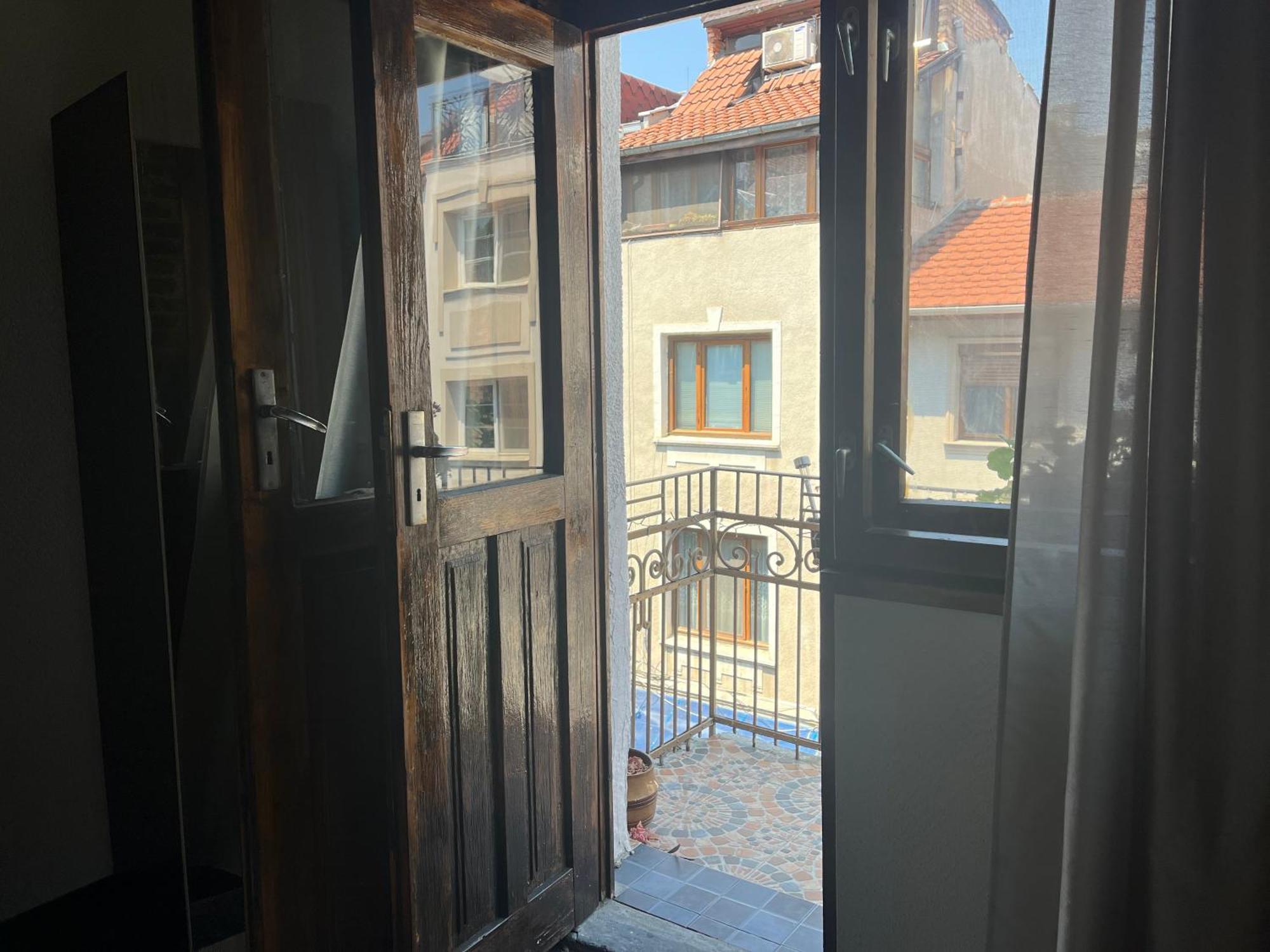 Vel House Vandrerhjem Plovdiv Eksteriør bilde